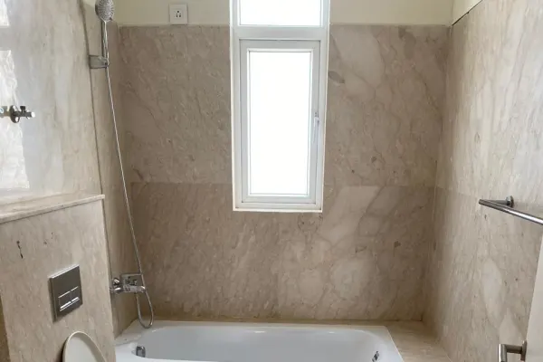 3 bhk available for rent